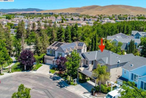 330 Langton Ct, San Ramon CA  94582-4692 exterior