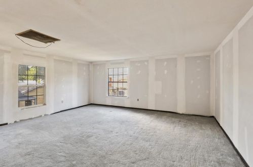 2121 Weatherbee St, Fort Worth TX  76110-1245 exterior