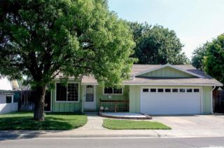 204 El Dorado Dr, Woodland CA  95695-5429 exterior