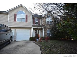 5231 Eagle Creek Dr, Charlotte, NC 28269-1575