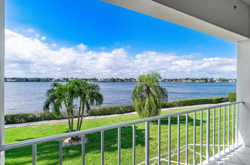2160 Ibis Isle Rd, Palm Beach, FL 33480-5352