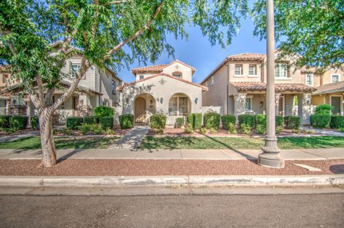 1068 Nancy Ln, Gilbert, AZ 85296-1427
