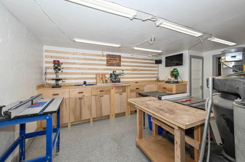 550 68, Milwaukee WI 53214-0016 exterior