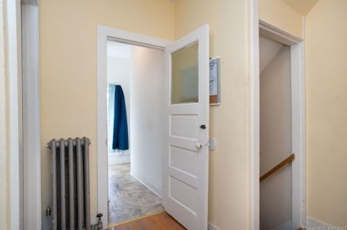 111 Eldridge St, Manchester CT  06040-5551 exterior