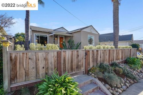 3678 High St, Oakland, CA 94619-2106