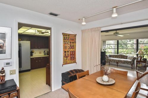 308 South Dr, Nokomis FL  34275-1343 exterior