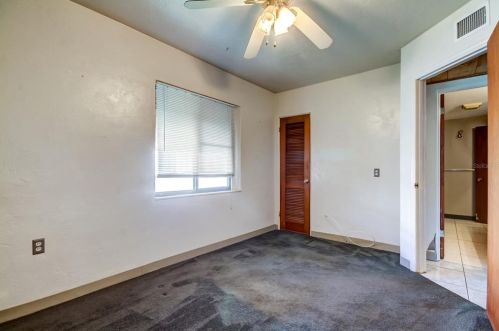 6271 62nd Ave, Pinellas Park FL  33781-5203 exterior