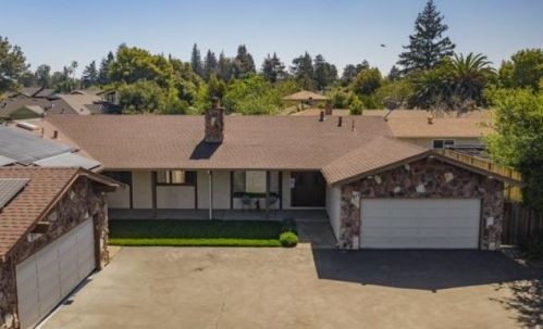 275 Roble Ave, Redwood City, CA 94061-3730