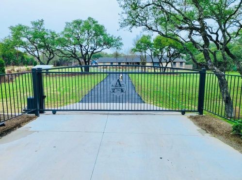 48 Country Oaks Dr, Creedmoor, TX 78610-9456