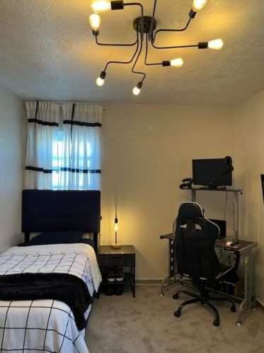 541 Idaho Ave, Verona PA  15147-2909 exterior