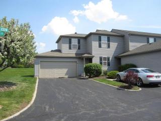 5682 Wigmore Dr, Columbus, OH 43235-7162