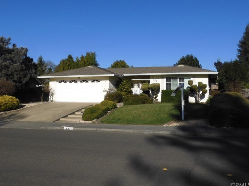 137 Valley Oaks Dr, Santa Rosa, CA 95409-6229