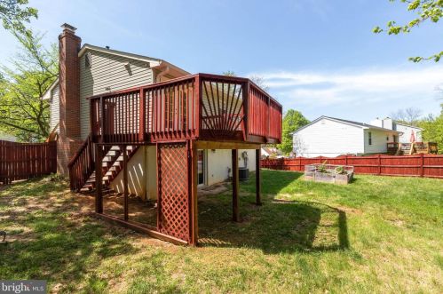 13207 Nassau Dr, Woodbridge VA  22193-4104 exterior