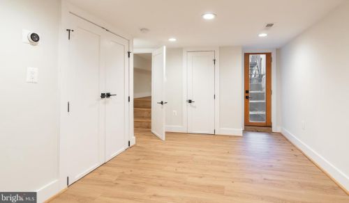 1509 Vermont Ave, Washington DC 20005-3712 exterior