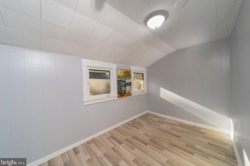 903 Garfield Ave, Palmyra NJ  08065-1916 exterior