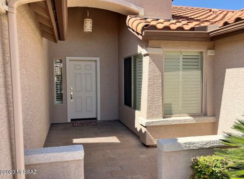2050 Cypress Canyon Dr, Green Valley, AZ 85614-5511