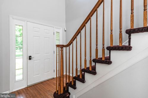 110 Ketterer Ct, Trenton, NJ 08648-2856