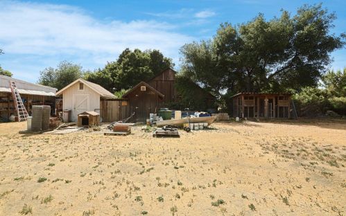 5057 Harney Ln, Lodi CA  95240-6922 exterior