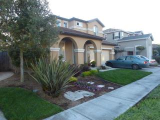 4377 Shoreline Ct, Seaside CA  93955-6538 exterior