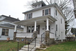 300 Bates St, Delaware Park, NJ 08865-2516