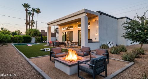 5036 Scottsdale Rd, Scottsdale AZ 85254-5161 exterior