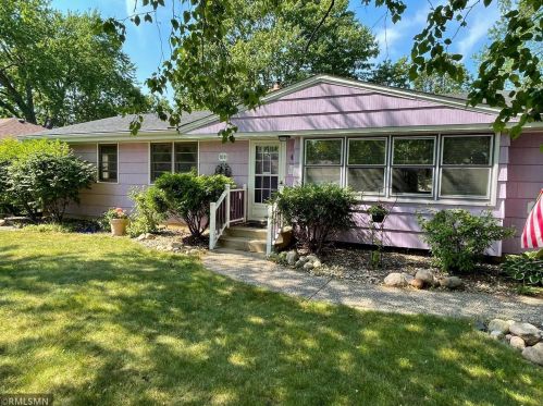 1011 Draper Ave, Saint Paul, MN 55113-6424