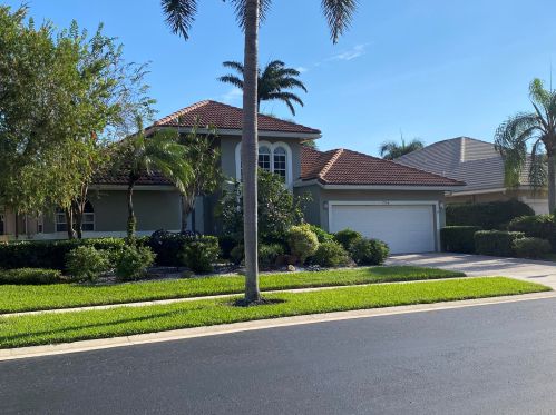 7754 La Corniche Cir, Boca Raton, FL 33433-6008