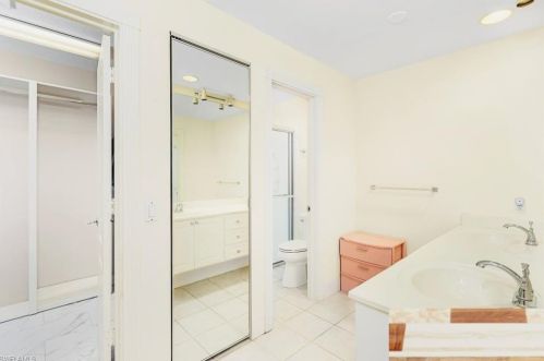 4199 Los Altos Ct, Naples FL  34109-1315 exterior