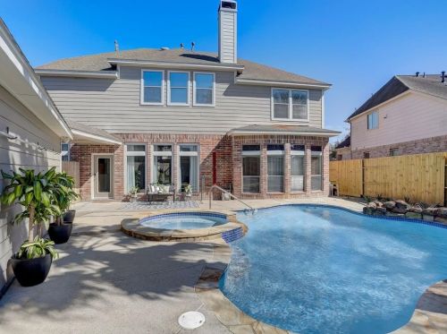 1178 Rustling Wind Ln, League City TX  77573-3052 exterior