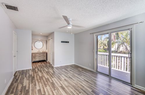 121 Ocean Dunes Cir, Jupiter FL  33477-9140 exterior