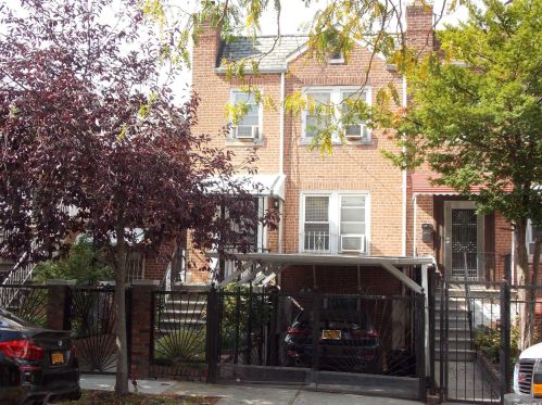 3237 Hone Ave, Bronx, NY 10469-3807