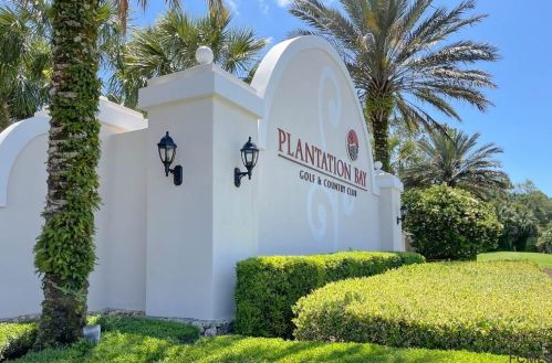 707 Woodbridge Ct, Ormond Beach FL  32174-1032 exterior