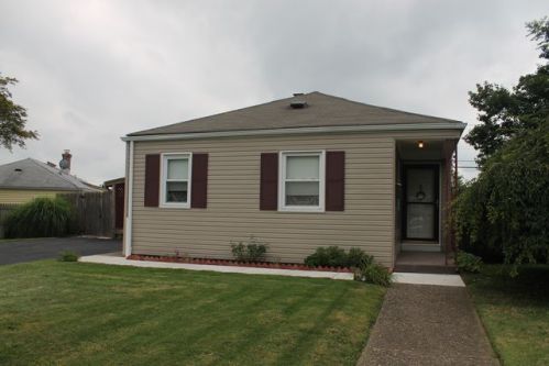 7 Lynbrook Rd, Wilmington, DE 19804-2668