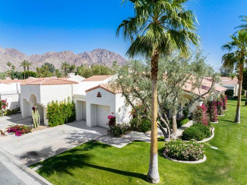 50116 Calle Rosarita, La Quinta CA  92253-2528 exterior