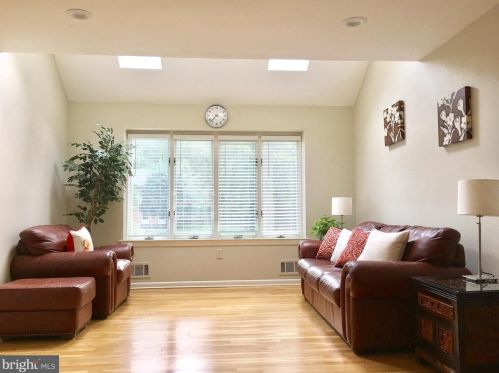 224 Stuart Rd, Princeton NJ  08540-1946 exterior