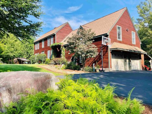 30 Mill Pond Rd, Northwood, NH 03261-3240