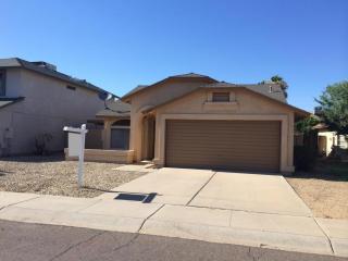 7644 Paradise Dr, Peoria, AZ 85345-1314