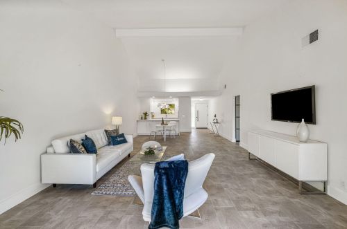 49131 Washington St, La Quinta CA  92253-2214 exterior