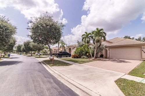 212 Preserve Ct, West Palm Beach, FL 33411-1573