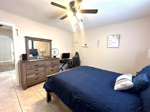 2062 Floresta Dr, Fort Pierce FL  34984-4706 exterior