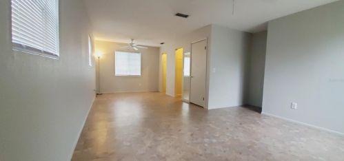 8519 158th St, Summerfield FL  34491-5573 exterior