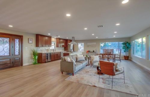 9320 Lavell St, La Mesa CA  91941-5640 exterior