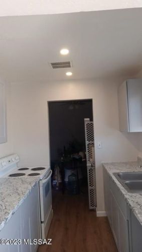 3405 Glenn St, Tucson AZ  85716-2238 exterior