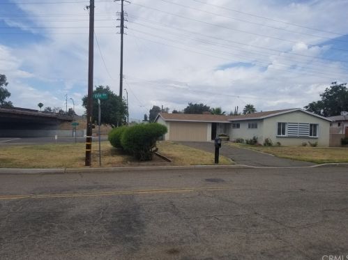 6306 Argyle Ave, San Bernardino, CA 92404-3443