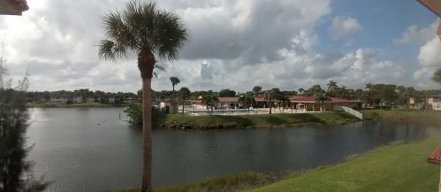 162 Lake Dora Dr, West Palm Beach, FL 33411-2385