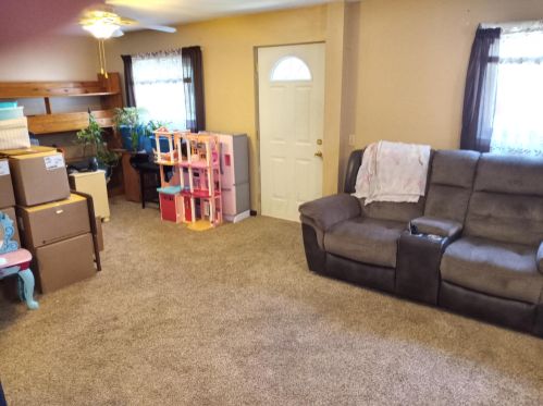 88 Richardson Ave, London OH  43140-1330 exterior