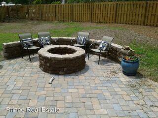 110 Shell Ct, Sneads Ferry NC  28460-9550 exterior