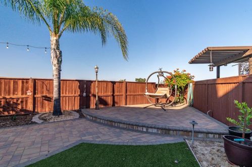 6510 Eagle Ridge Ct, Gilroy CA  95020-3020 exterior