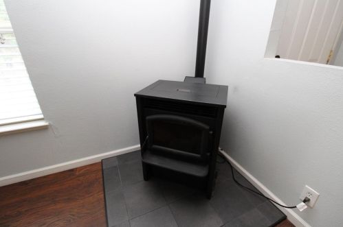 5261 Shooting Star Rd, Pacific House CA  95726-9001 exterior