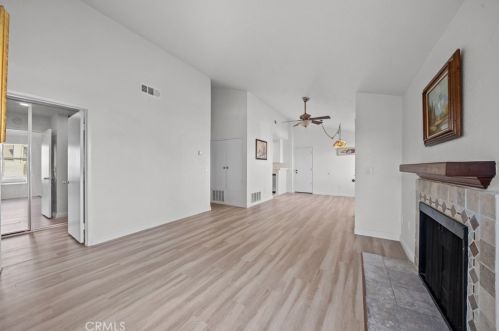 672 Parkview Dr, Lake Elsinore CA  92530-7071 exterior